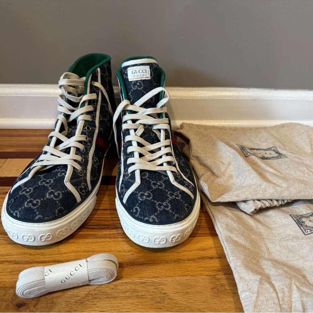Men’s Gucci sneaker